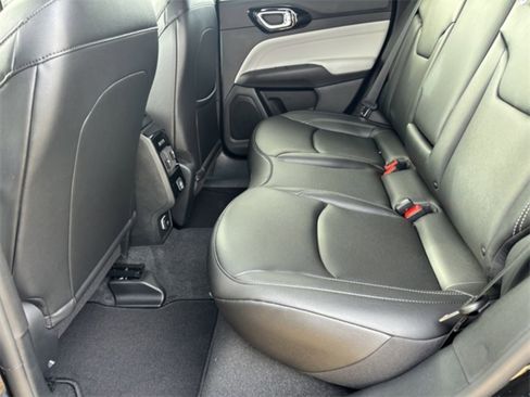 New 2026 Jeep Compass Limited image 21