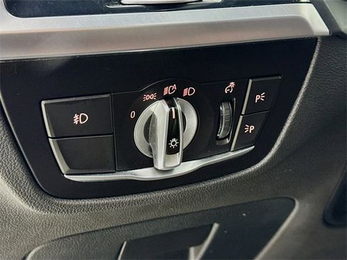 Used 2020 BMW X4 M40i w/ Premium Package image 10