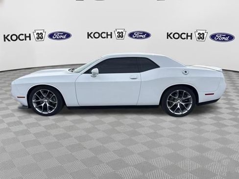 Used 2022 Dodge Challenger GT image 4