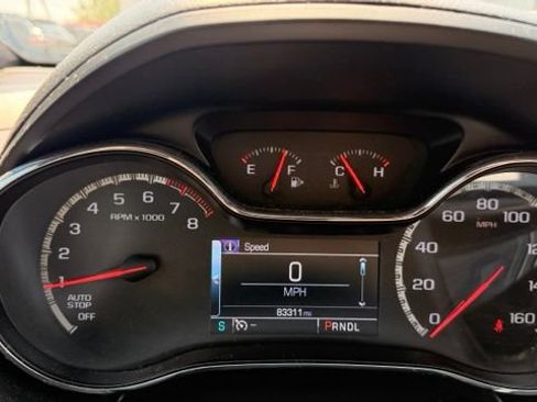 Used 2018 Chevrolet Cruze Premier w/ Premier True North Edition FWD image 17