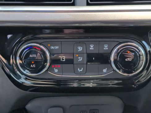 New 2026 Chevrolet Trax ACTIV image 20