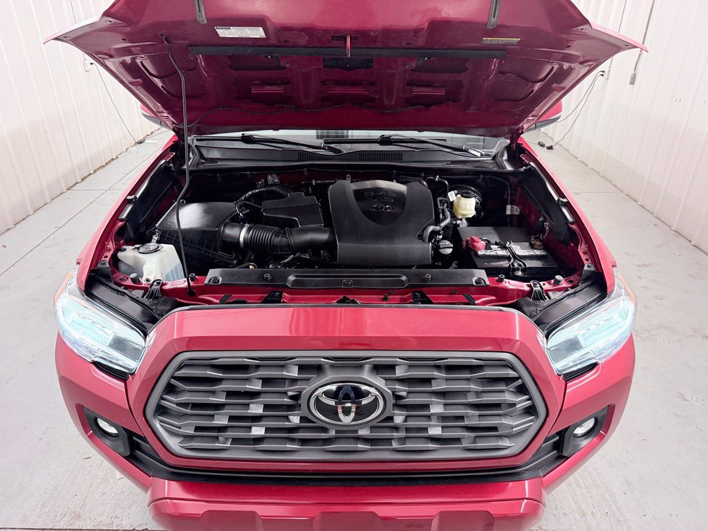 Used 2022 Toyota Tacoma TRD Sport w/ TRD Premium Sport Package AWD/4WD image 42