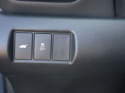 New 2025 Honda Pilot Touring image 14