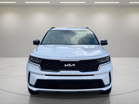 Used 2023 Kia Sorento S FWD image 8