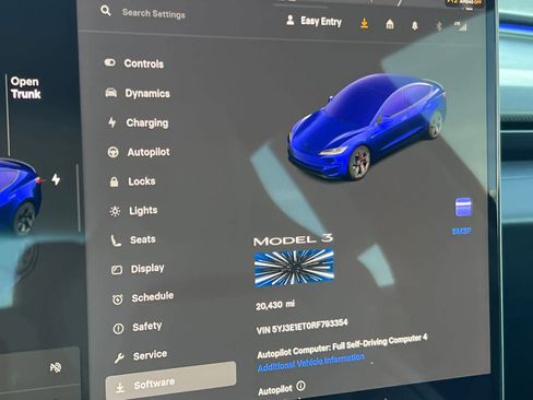 Used 2024 Tesla Model 3 Performance image 29