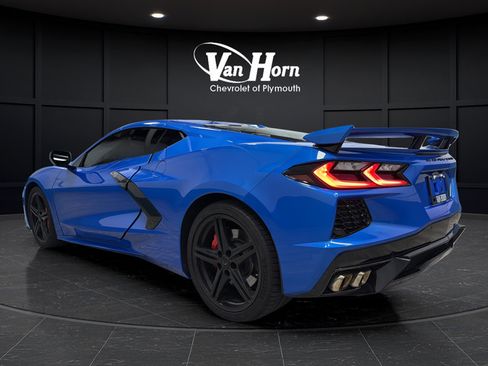 Used 2026 Chevrolet Corvette Stingray Coupe w/ Z51 Performance Package RWD image 8