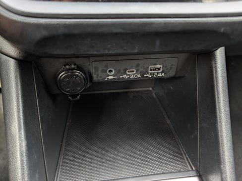 Used 2024 Subaru WRX AWD/4WD image 33