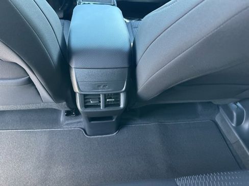 New 2026 Chevrolet Equinox LT w/ Safety and Technology Package image 38