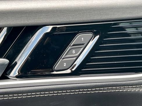 New 2026 Jeep Grand Wagoneer Limited w/ Premium Group II AWD/4WD image 19