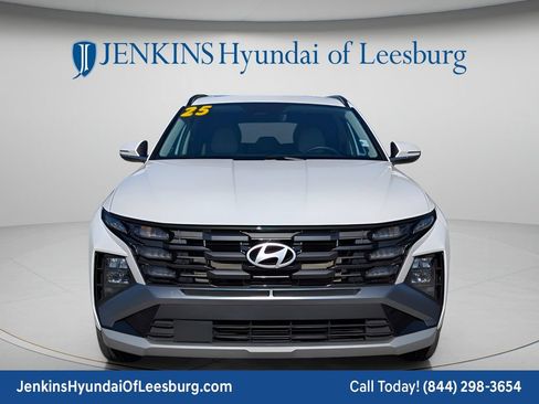 Certified 2025 Hyundai Tucson SEL AWD/4WD image 11