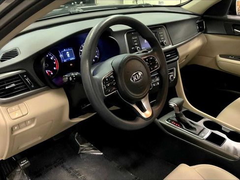 Used 2016 Kia Optima LX w/ LX Convenience Package image 15