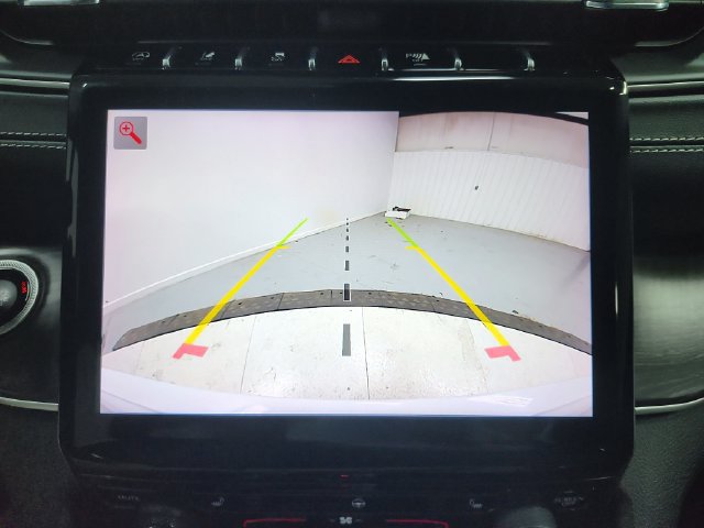 Used 2023 Jeep Grand Cherokee Limited AWD/4WD image 30