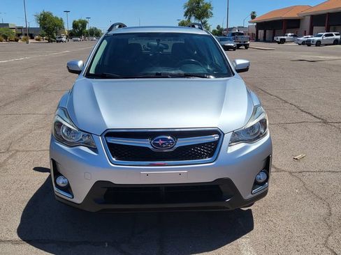 Used 2016 Subaru Crosstrek Touring AWD/4WD image 3
