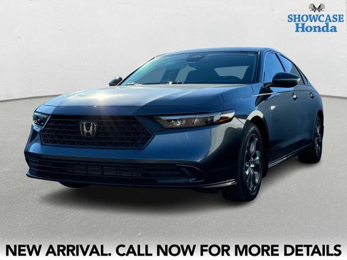 Used 2024 Honda Accord EX image 2