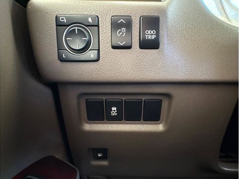 Used 2010 Lexus GX 460 image 27