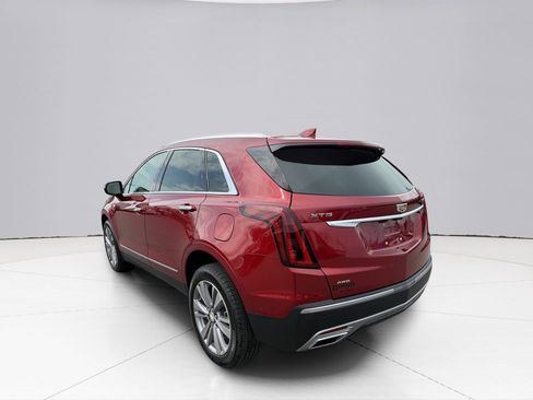 Used 2024 Cadillac XT5 Premium Luxury w/ Technology Package AWD/4WD image 10