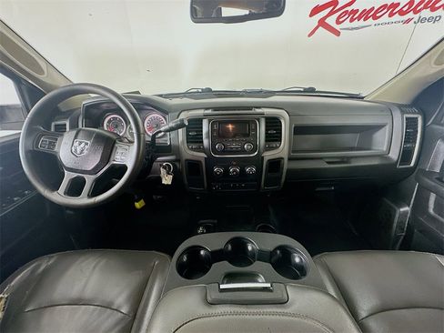 Used 2018 RAM 2500 Tradesman image 9
