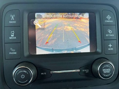 Used 2019 RAM 1500 Big Horn AWD/4WD image 14