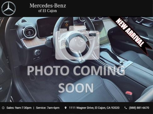 Used 2024 Mercedes-Benz C 300 C 300 image 3