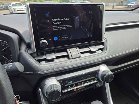 Certified 2025 Toyota RAV4 LE AWD/4WD image 27