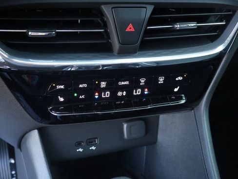 New 2026 Buick Encore GX Avenir w/ Avenir Technology Package AWD/4WD image 35
