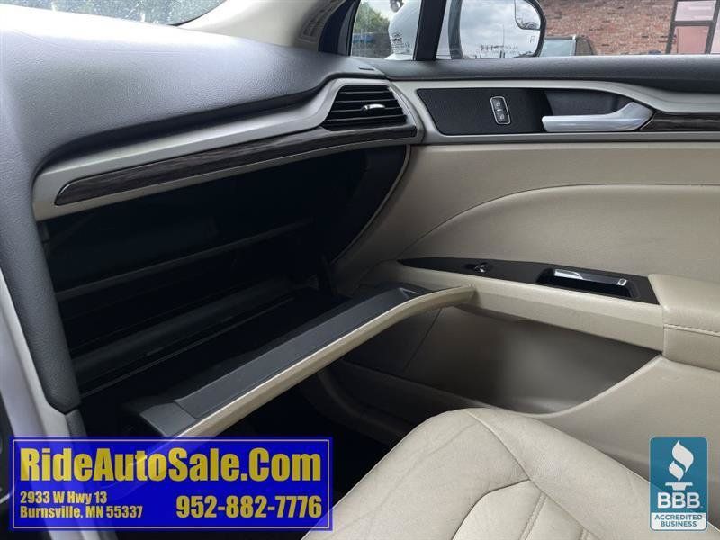Used 2013 Ford Fusion SE FWD image 40