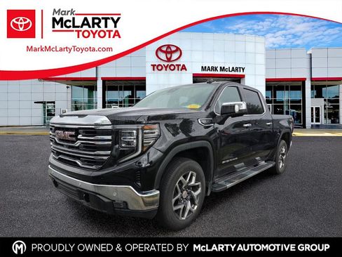 Used 2023 GMC Sierra 1500 SLT w/ SLT Premium Plus Package AWD/4WD image 1