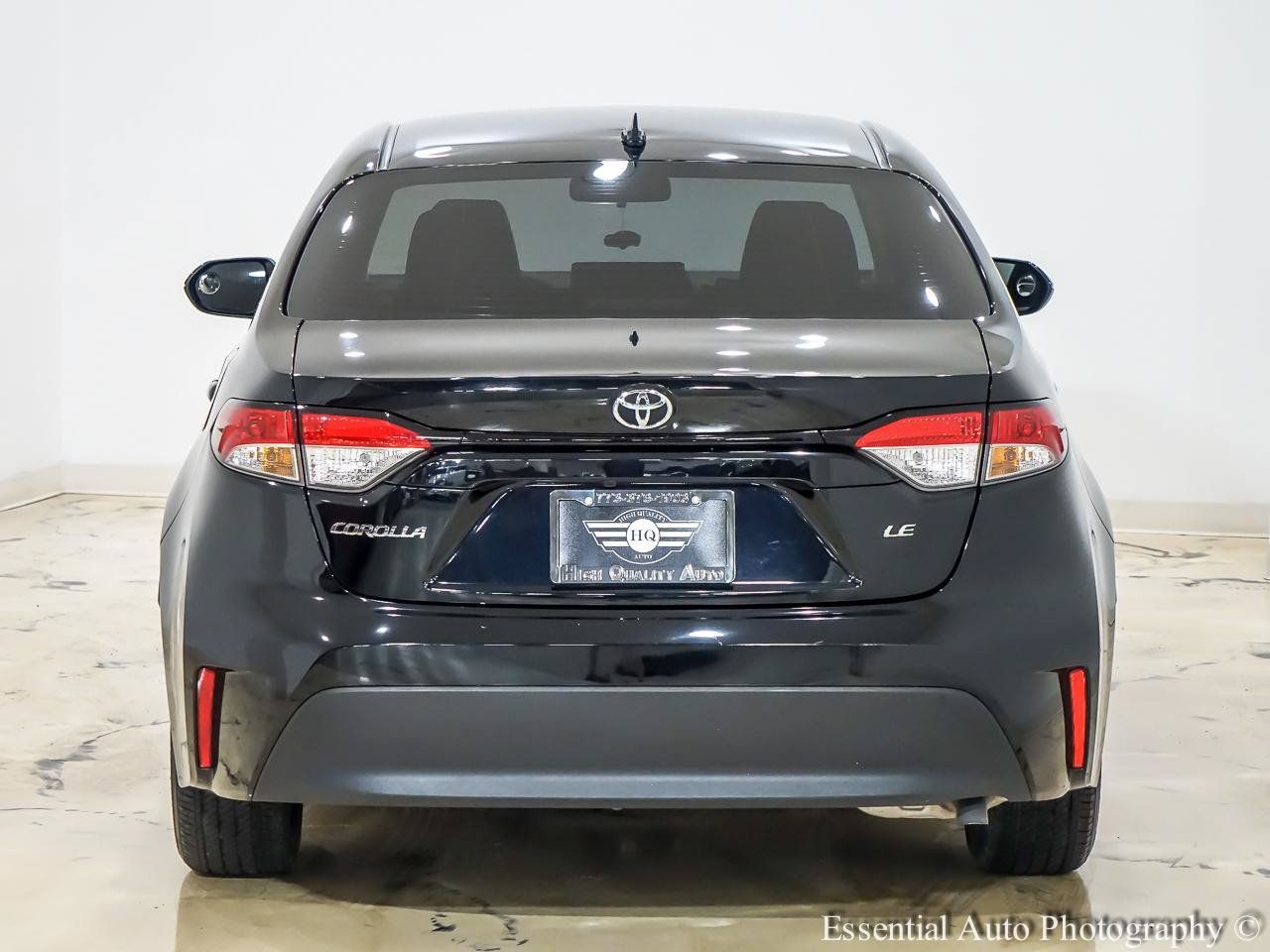 Used 2023 Toyota Corolla LE FWD image 7