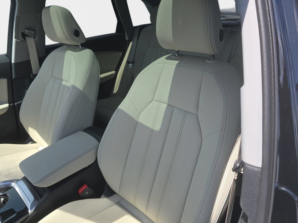 Certified 2025 Audi Q5 Premium w/ Premium Plus AWD/4WD image 20