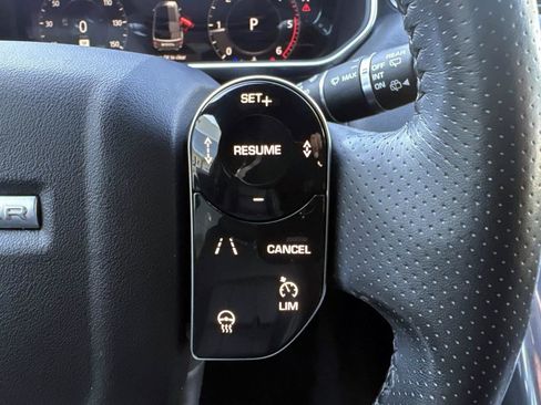 Used 2018 Land Rover Range Rover Sport HSE image 23