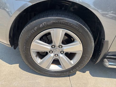 Used 2010 Acura MDX w/ Technology Package AWD/4WD image 31