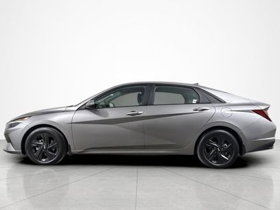 Used 2023 Hyundai Elantra SEL