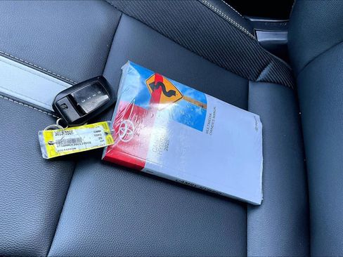 Certified 2025 Toyota Camry SE image 15