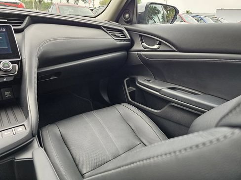 Used 2020 Honda Insight Touring image 14
