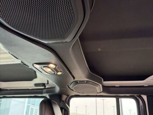 Used 2020 Jeep Wrangler Unlimited Rubicon w/ Quick Order Package 28Y Recon AWD/4WD image 12