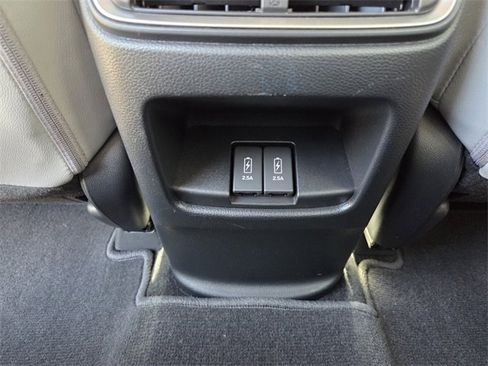 Used 2020 Honda CR-V Touring image 17