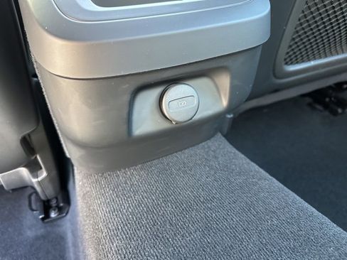 Certified 2025 Volvo S60 B5 Core image 15