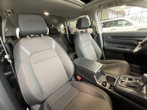 Used 2025 Honda CR-V EX image 19