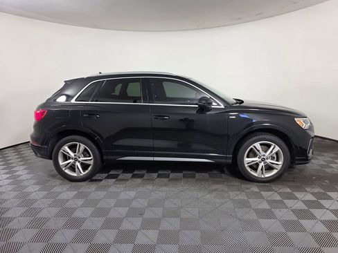 Used 2022 Audi Q3 2.0T Premium Plus w/ Premium Plus Package AWD/4WD image 7
