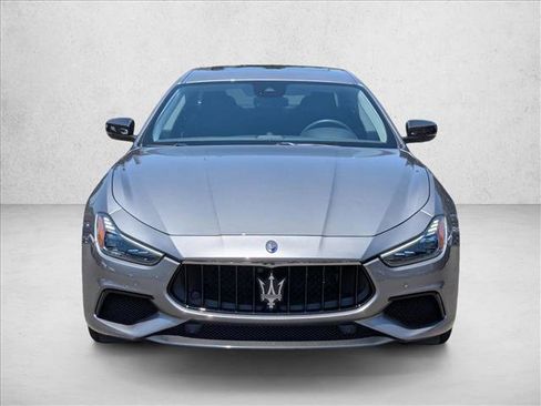 Used 2019 Maserati Ghibli S GranSport RWD image 2