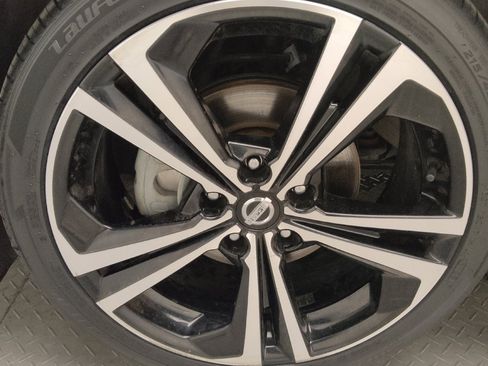 Used 2021 Nissan Sentra SR FWD image 31