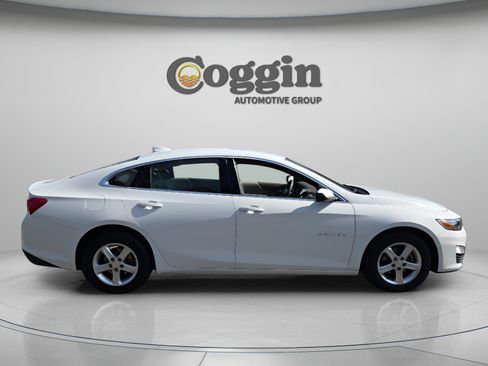 Used 2024 Chevrolet Malibu LT FWD image 6