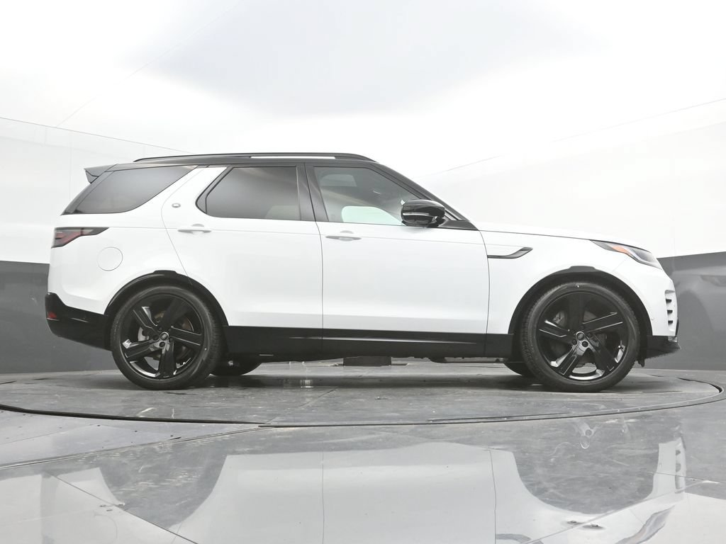 New 2026 Land Rover Discovery Limited Edition AWD/4WD image 38