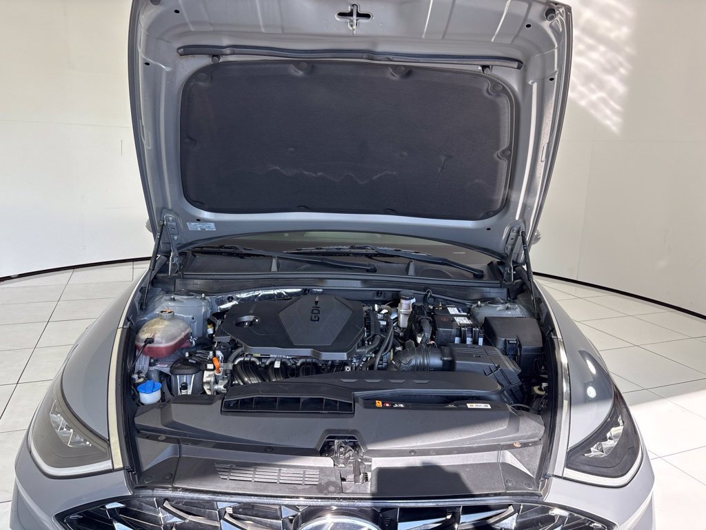 Used 2022 Hyundai Sonata SEL w/ Preferred Accessory Package FWD image 11