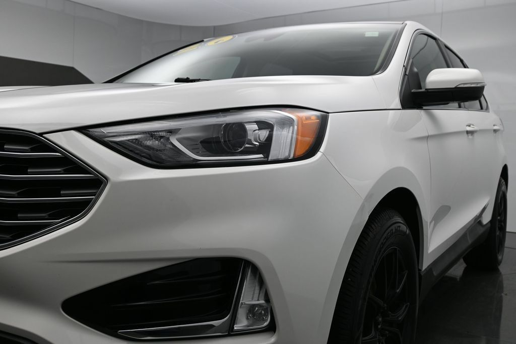 Used 2020 Ford Edge SEL w/ Convenience Package AWD/4WD image 34
