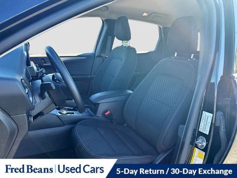 Used 2024 Ford Escape Active image 22