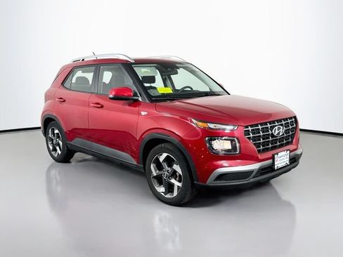 Used 2023 Hyundai Venue SEL FWD image 8