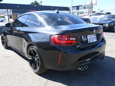 Used 2017 BMW M2 image 12