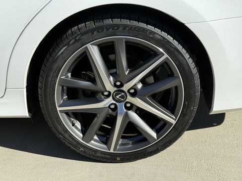 Used 2018 Lexus GS 350 F Sport image 16