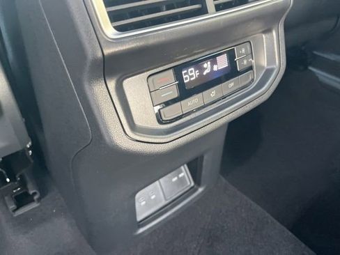 New 2026 Volkswagen Atlas SE FWD image 26